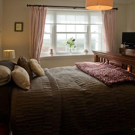 Tan Y Cytiau Villa Holyhead Luaran gambar